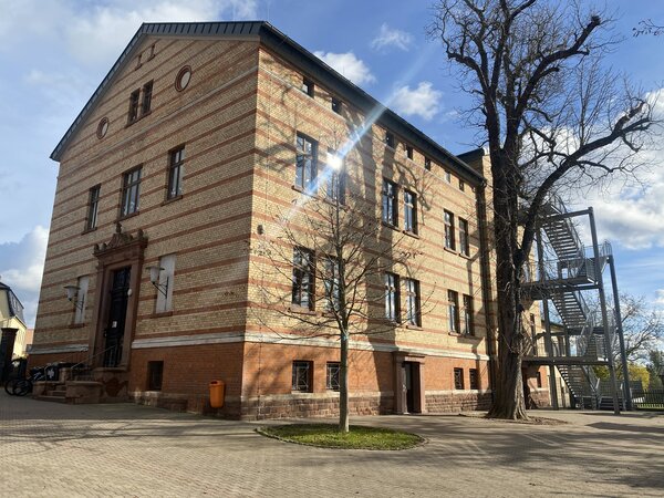 Bild vergr&ouml;&szlig;ern: Grundschule Erdeborn