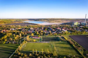 Bild vergr&ouml;&szlig;ern: Amsdorf Luftbild