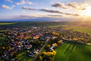 Bild vergr&ouml;&szlig;ern: Luftbild Röblingen
