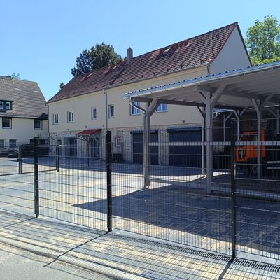 Bauhof Stedten mit Carport