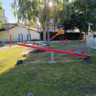Spielplatz Amsdorf neu 1