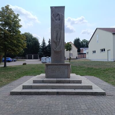 Denkmal Wansleben Frontansicht