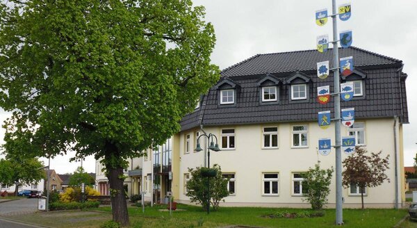Bild vergr&ouml;&szlig;ern: Rathaus Gemeinde Seegebiet Mansfelder Land