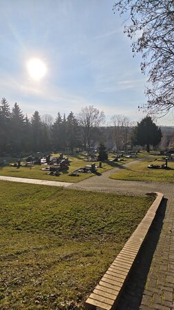 Bild vergr&ouml;&szlig;ern: Friedhof Dederstedt